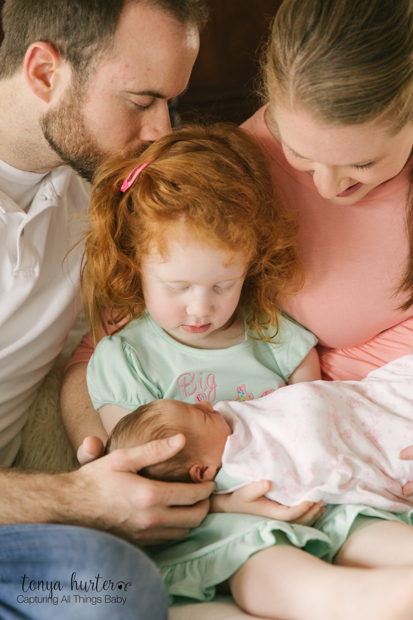 How to take newborn photos at home