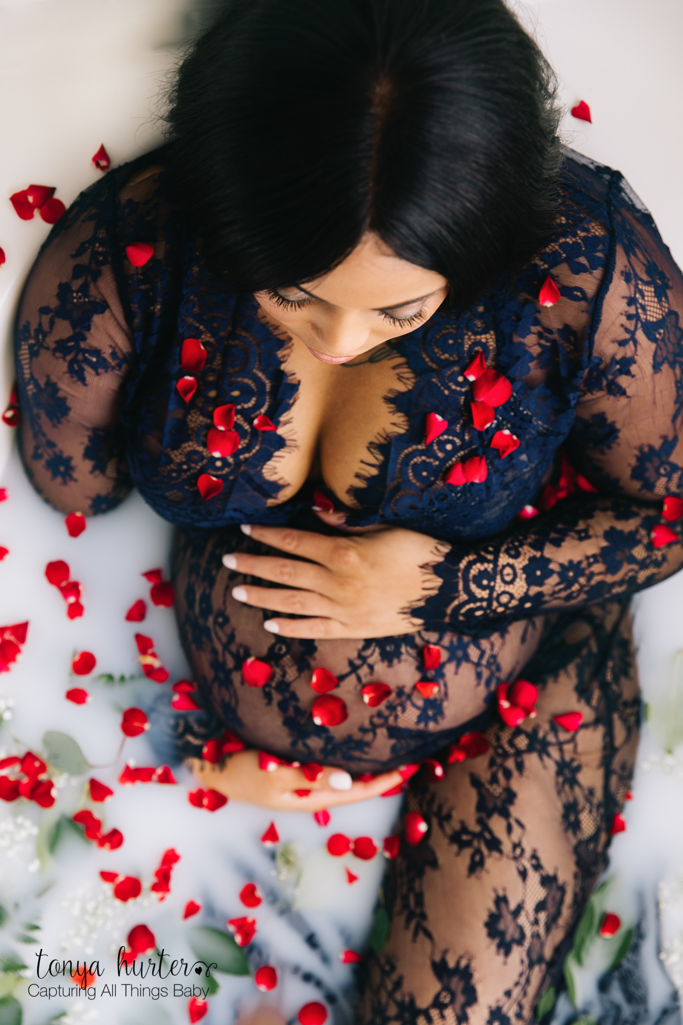 Maternity Studio & Milk Bath Tonya Hurter 2019