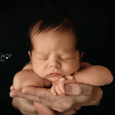 safety tips for newborn photography